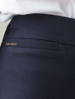 D44.146 Брюки женские темно-синий