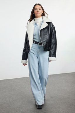 Siyah Oversize Kal?p Pelus Detayl? Suni Deri Biker Ceket Mont TWOAW25MO00001