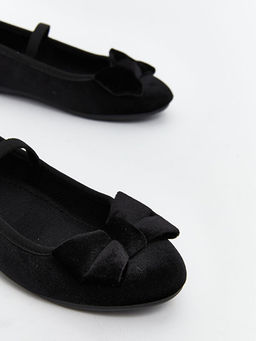 Fiyonk Detayl? K?z ?ocuk Babet