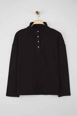 Siyah Oversize/Genis Kal?p Dugme Detayl? Dik Yaka Kal?n Orme Sweatshirt TWOAW26SW00027