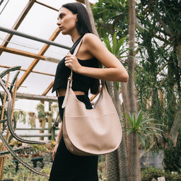 Сумка - мешок женская TEXTURA, на магните, с косметичкой, 34×12×27 см, бежевая