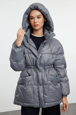 Gri Oversize Kapusonlu Kaz Tuylu Sisme Mont TWOAW25MO00111 - Trendyolmilla фото 2