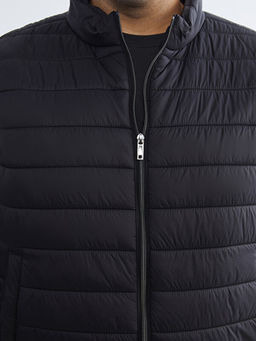 B?y?k Beden Standart Kal?p Dik Yaka Erkek ?i?me Yelek