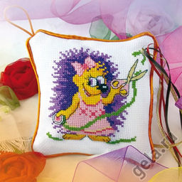 Ежик с лентами