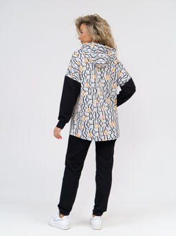 919 Костюм "Черный/буквы/оранжевый"