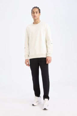 DeFactoFit Slim Fit Sporcu Jogger Esofman Alt? Dar Kesim Fermuarl? Basic Duz Standart Paca