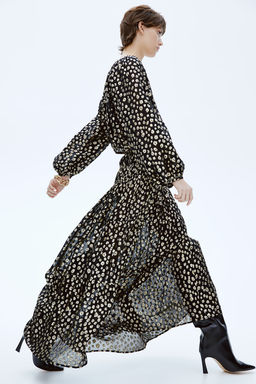 Maxifalda en tejido jacquard