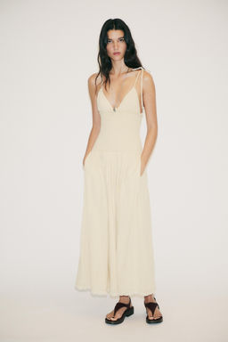 CONTRAST SMOCKED MIDI DRESS - Zara фото 9