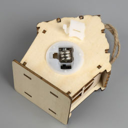 Ёлочная игрушка Избушка Санты, 9.5х9х6 см, 1 LED, от батареек, свечение тёплое белое - Luazon lighting фото 3