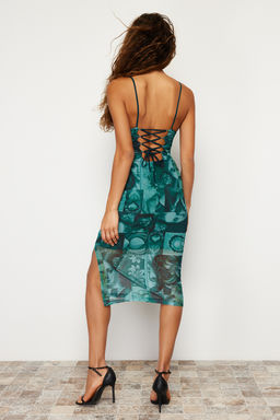 Zumrut Yesili Ask?l? Fitted/Vucuda Oturan Kare Yaka Tul Esnek Orme Midi Kalem Elbise TWOSS22EL00726