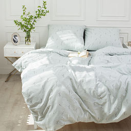 КПБ 2,0 спальный (с простыней на резинке 160х200х25, 2 наволочки 50х70), Подснежники (серо-зеленый) ВБ Пододеяльник на молнии 177х217; простыня на резинке 160х200х25, наволочка 50х70 - 2шт. 2,0 спальный с простыней на резинке 160х200х25 - Традиция фото 2