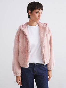 Kap??onlu Kad?n K?rk Ceket