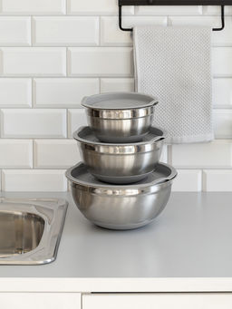 Миска для смешивания продуктов с крышкой 1,4л серый нержавеющая сталь, силикон, ПП