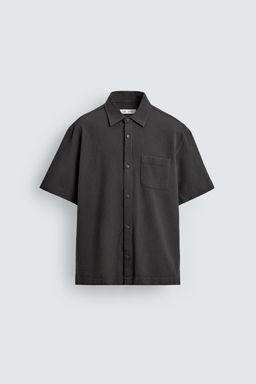CAMISA ESTRUCTURA BOLSILLO / Gris / Tostado