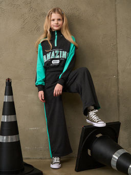 Костюм спортивный