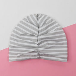 Шапка детская «Крошка Я. Полоска», размер 48, серая