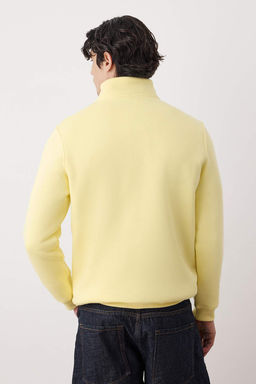 Sar? Regular/Normal Kesim Dik Yaka Fermuarl? Pamuklu Basic Ici Polarl? Sweatshirt TMNAW24SW00041