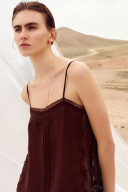 Top de tirantes con ribetes de encaje - H&m фото 4