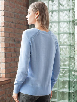 D39.350 Джемпер женский голубой меланж