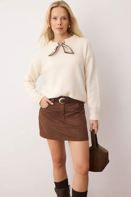 Ekru Sal ve Toka Detayl? Yumusak Dokulu Triko Kazak TWOAW26KZ00291 - Trendyolmilla фото 2