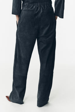 PANTAL?N PIEL ANTE LIMITED EDITION / Gris antracita - Zara фото 3
