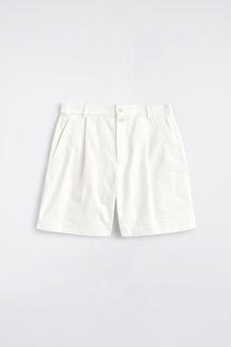 PLEATED DENIM-HERRINGBONE SHORTS