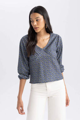 Приталенная блузка с длинными рукавами и V-образным вырезом - Defacto фото 3