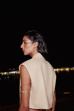 LINEN BLEND SHORT WAISTCOAT - Zara фото 9