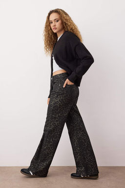 Cok Renkli Leopar Desenli Yuksek Bel Wide Leg Genis Paca Jeans TWOAW26JE00154 - Trendyolmilla фото 2
