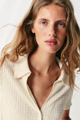 TOP CROP TEXTURA / Crudo - Zara фото 3