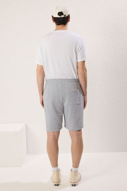 TRENDYOL MAN Gri Melanj Oversize/Genis Kesim Legend Nak?sl? Sort & Bermuda TMNSS25SR00043 - Trendyolmilla фото 4