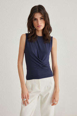 Lacivert Viskon Buzgu/Drape Detayl? Fitted/Vucuda Oturan Orme Bluz TWOSS25BZ00023