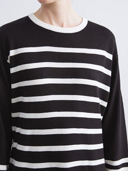 Bisiklet Yaka ?izgili Triko Elbise