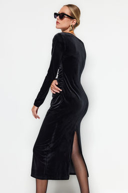 TRENDYOLMILLA Siyah Kadife Buzgulu Fitted/Vucuda Oturan Esnek Maxi Orme Elbise TWOAW24EL00617 фото 3