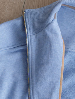 Бомбер среднего объема на молнии из петельчатого футера двухнитки с эластаном - Vilatte фото 8