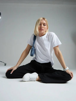 13 Футболка базовая