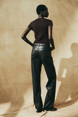 Top de punto fino con cuello perkins - H&m фото 4
