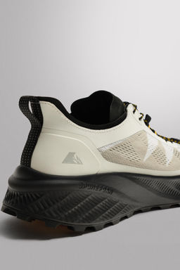 TRAIL RUNNING SHOE - Zara фото 4