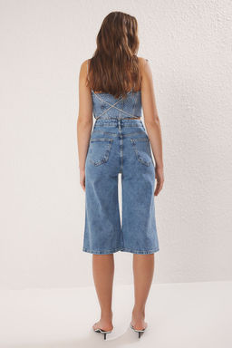 Limited Edition Mavi Tasl? Pacas? Kesikli Denim Kapri Bermuda TWOSS25SR00061 - Trendyolmilla фото 4