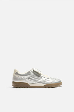 METALLIC PADDED TRAINERS