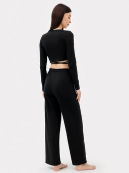 Комплект женский (джемпер, брюки) в черном цвете черный 592518 - Mark formelle фото 4