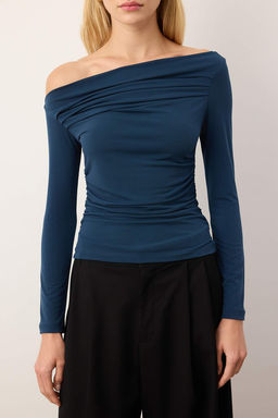 Petrol Buzgu/Drape Detayl? Fitted/Vucuda Oturan Uzun Kollu Esnek Orme Bluz TWOAW25BZ00248