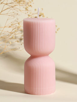 Свеча интерьерная "Греция" нежно-персиковая 6х6х14 см