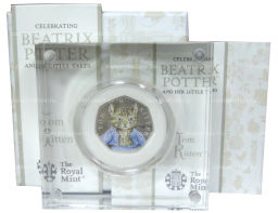 Монета 50 пенсов 2017 года Великобритания 150 лет со дня рождения Беатрис Поттер  Котенок Том (в коробке)