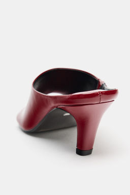 SANDALIA PIEL MULE LIMITED EDITION / Rojo - Zara фото 11