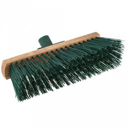 Щетка для пола деревянная 30см, втулка наклонная пластмассовая с резьбой д22мм, бук (Россия)