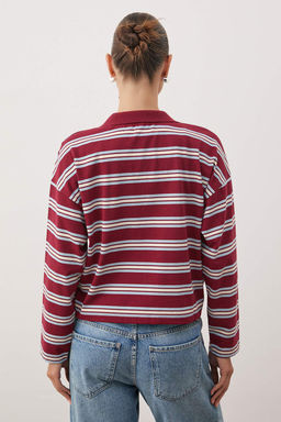 Bordo Cizgili Polo Yaka Oversize/Genis Kal?p Orme T-Shirt TWOAW26TS00020