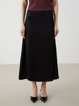 Beli Fermuarl? A Kesim Saten Kad?n Etek