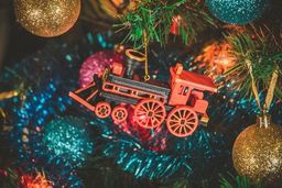 Новогодние елочные игрушки: Ретро паровоз 9005
