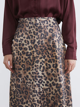 Leopar Desenli Saten Etek